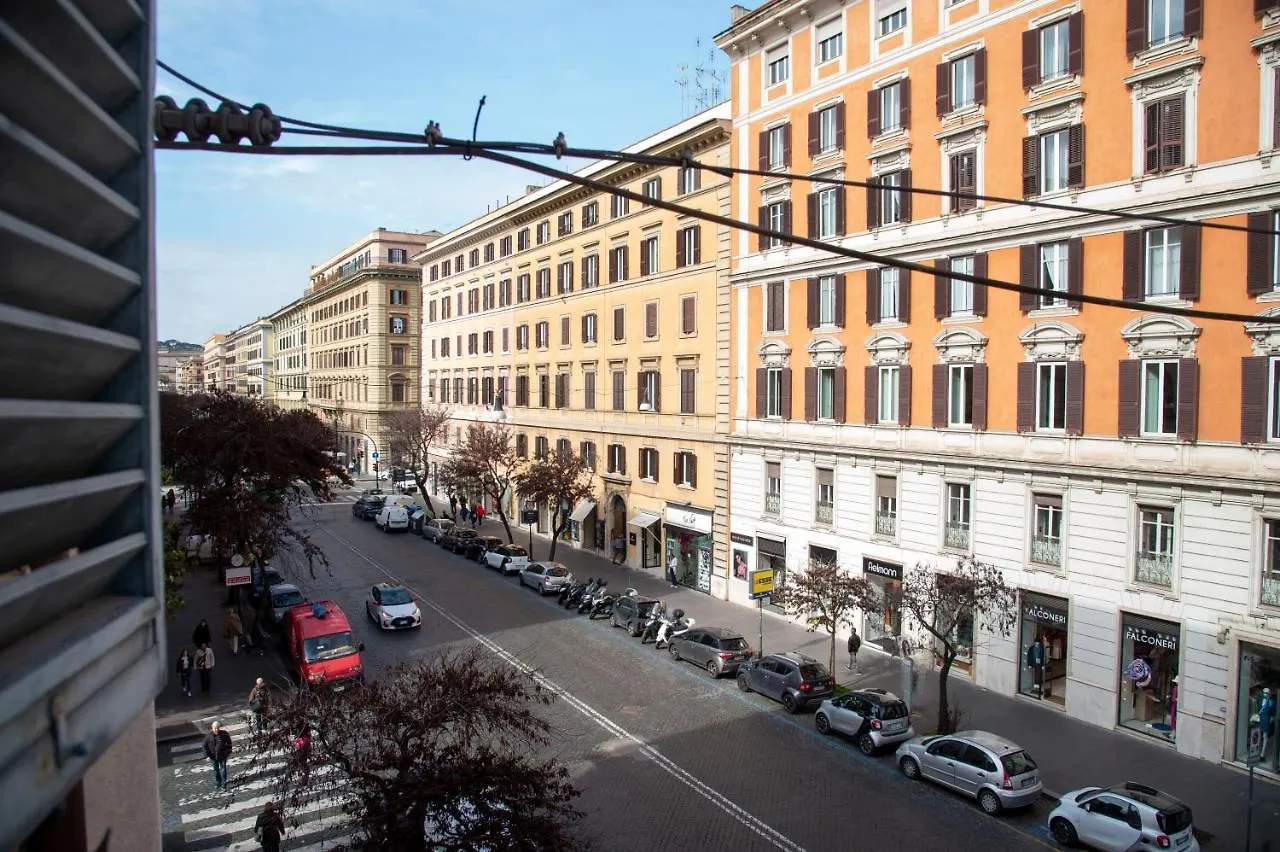 Rome Armony Suites 3*,