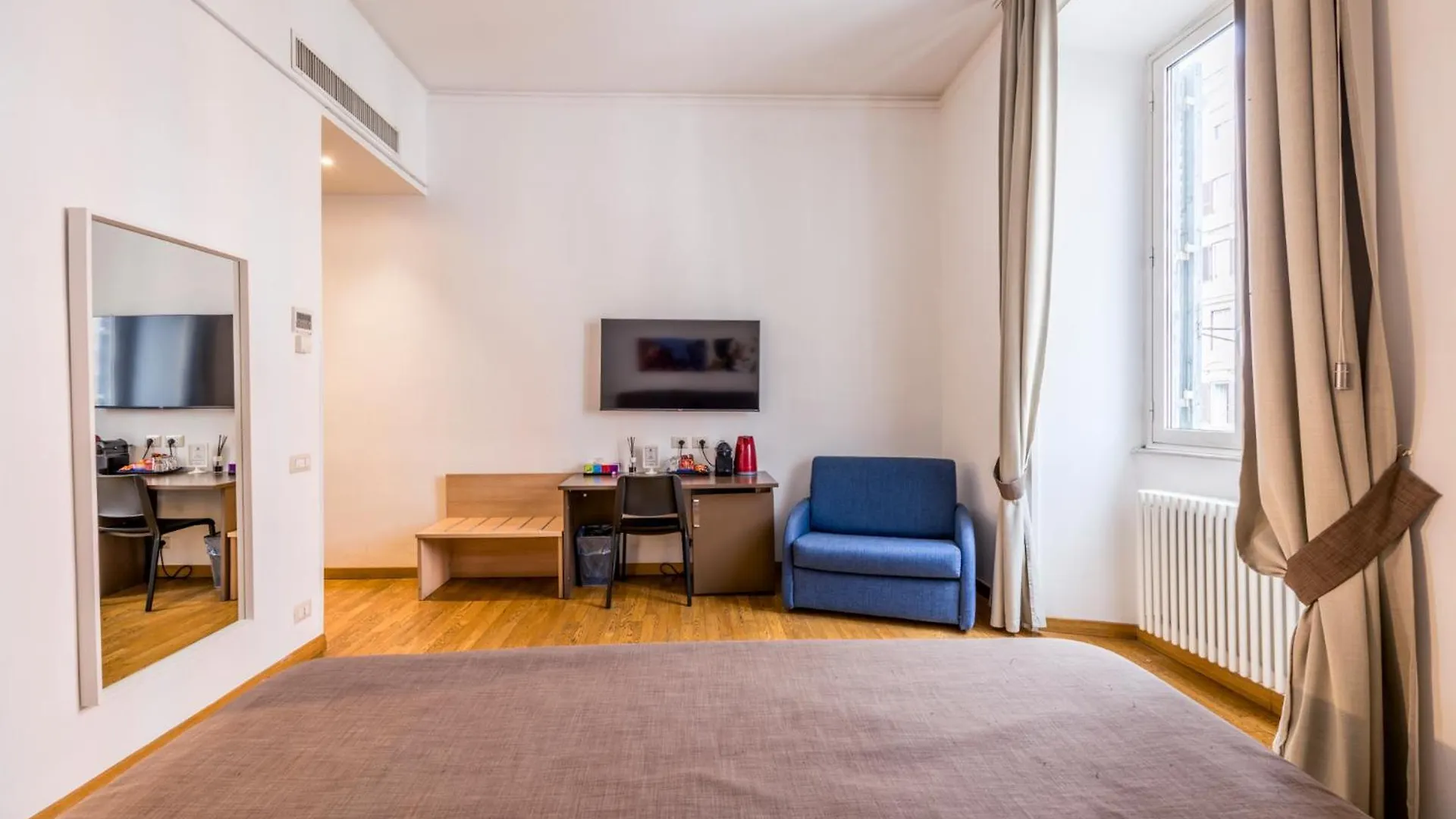 *** בית הארחה Rome Armony Suites איטליה