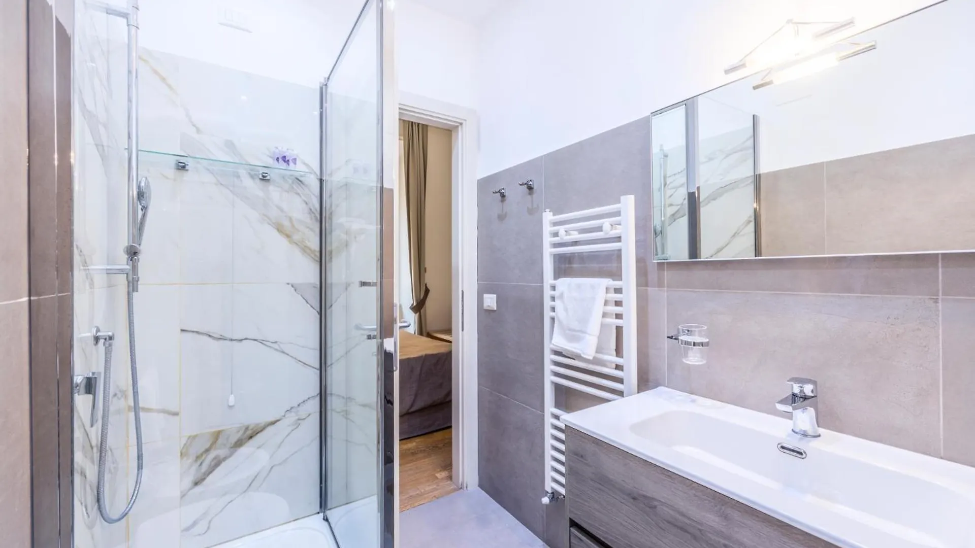 בית הארחה Rome Armony Suites