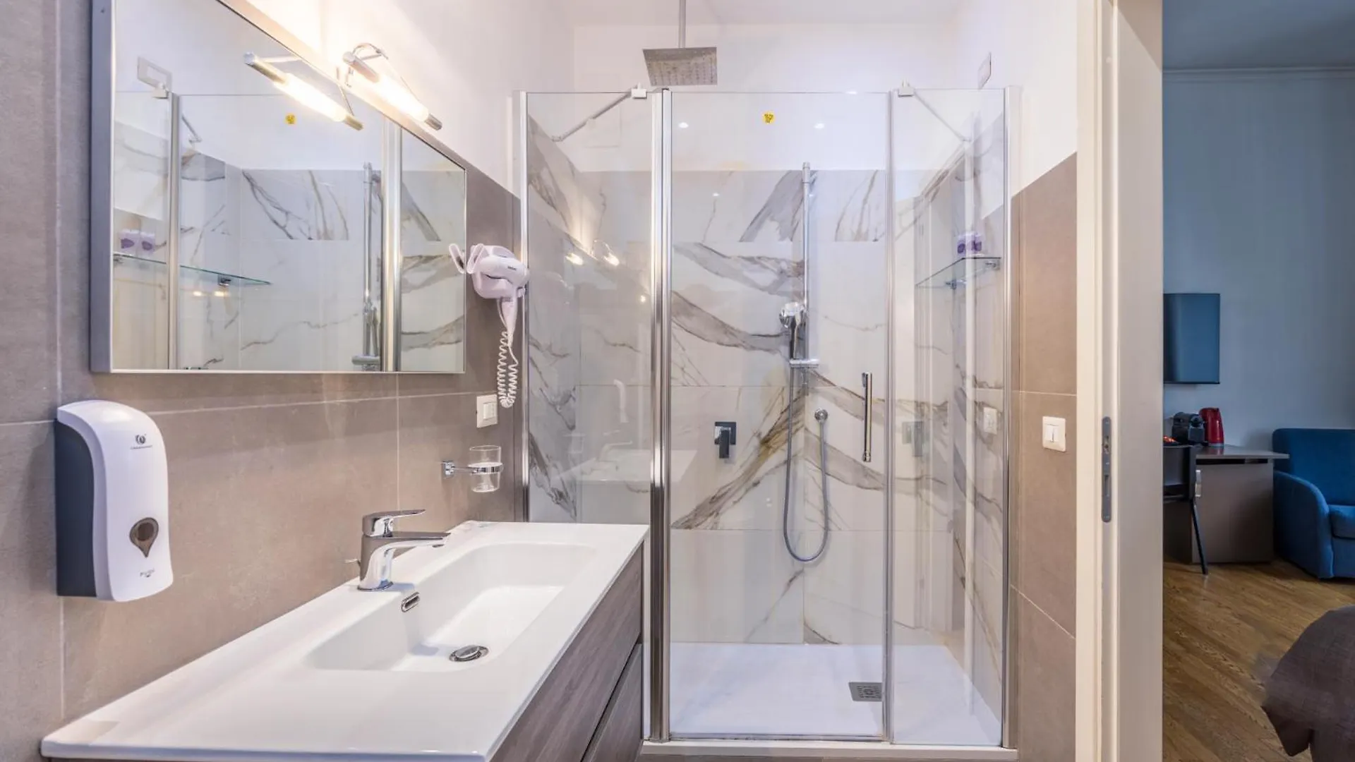 Rome Armony Suites Pensión